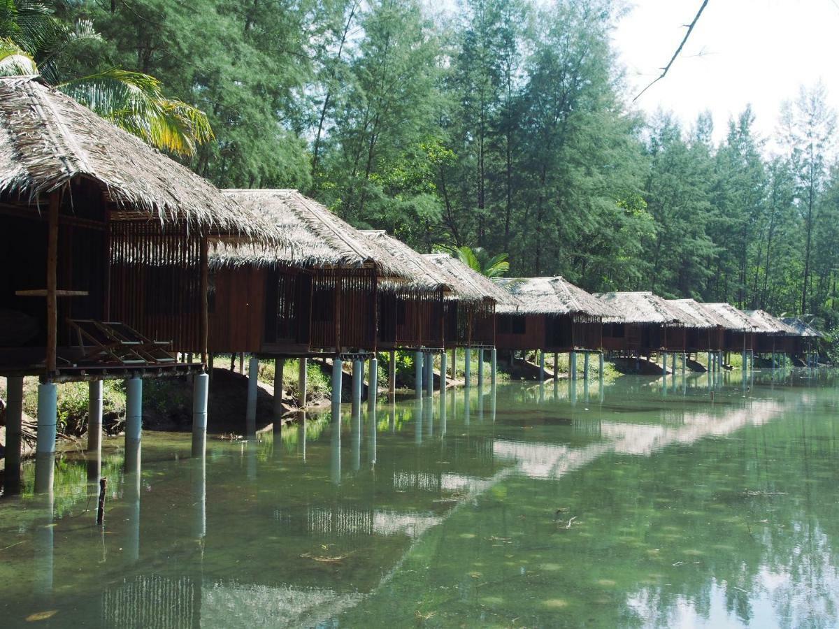 Sea Rounding Hotel Ko Phra Thong Ngoại thất bức ảnh